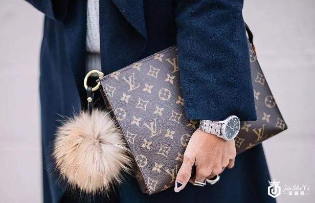 包包回收，Louis Vuitton Toiletry Pouch