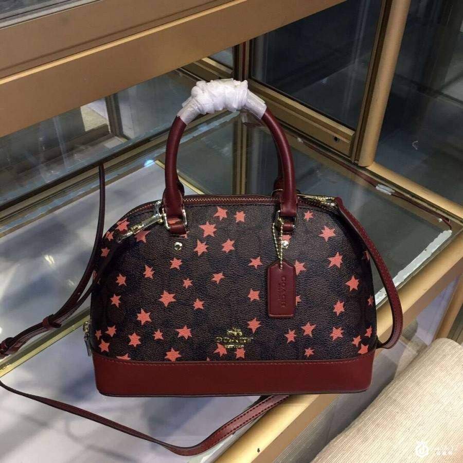 宁波葆蝶家包包怎么样，好不好呢？