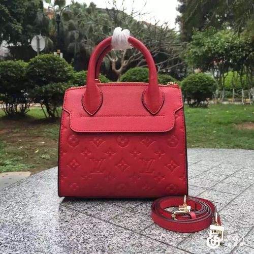 重庆burberry男士包包价格回收多少？