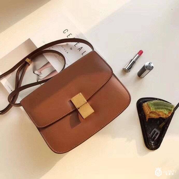 奢侈品包包回收赛琳豆腐包回收价格一般几折？