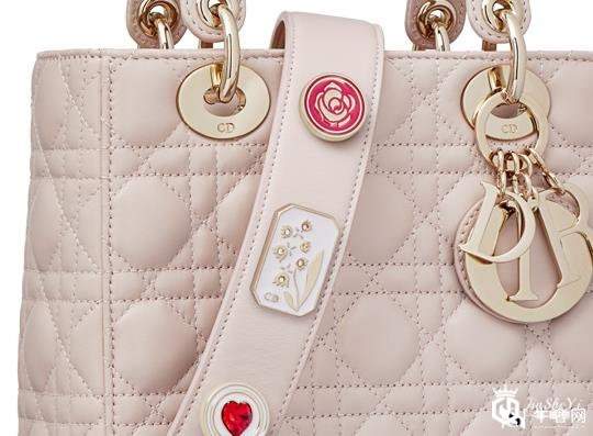 包包回收公司怎么选,哪里回收Lady Dior Small？