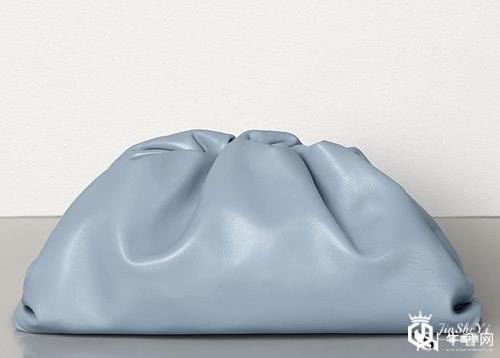 二手包包哪里回收，葆蝶家哪款包包回收最热？