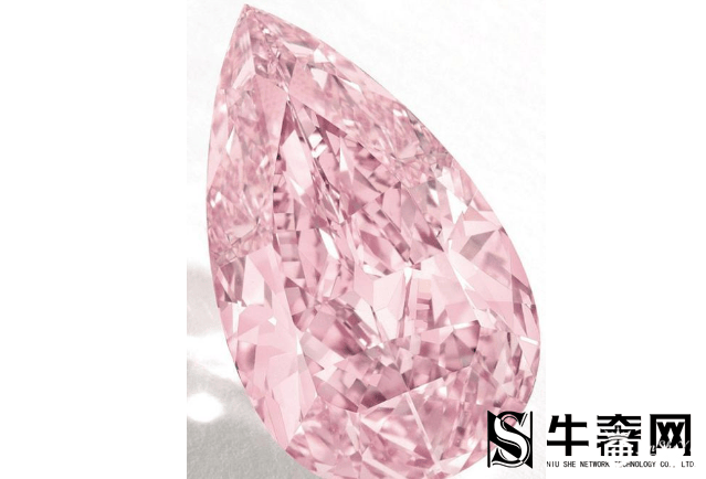 彩色钻石可以回收的吗?彩色钻石贵不贵？
