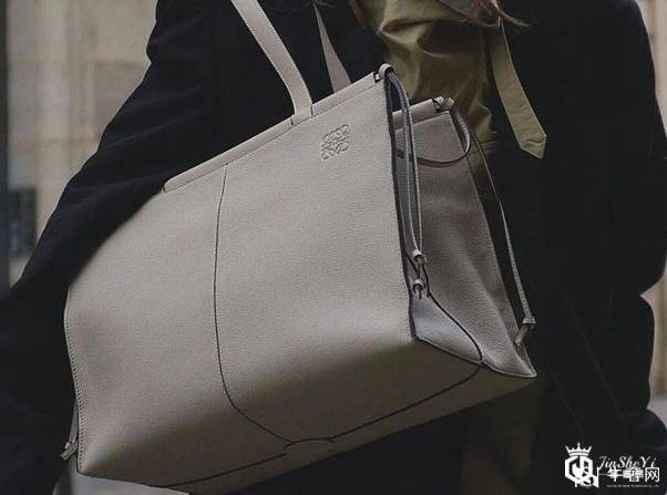 北京哪里回收loewe包包，Loewe有哪款托特包值得买