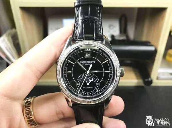 现在手机的功能是相当全面的，手表可以做，手