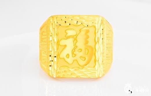 黄金回收多少钱一克，黄金首饰怎么搭配出风格