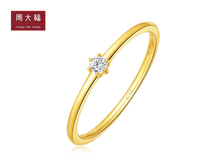 周大福18k黄金戒指的戒托会变色吗？