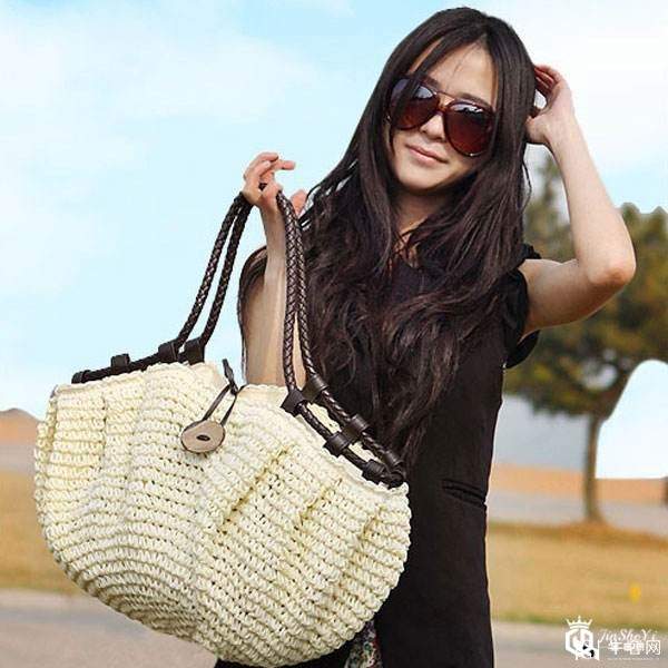 让你钟爱至今的Louis Vuitton Speedy经典手袋