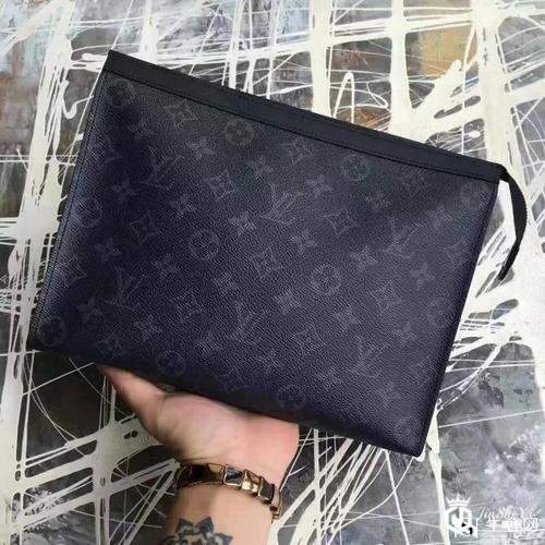 潮流男士也能背的LV包包？一起了解下！