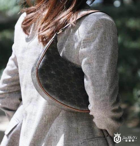 赛琳回收哪家好？Celine万元包包夏天款式推荐