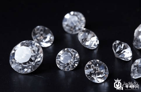 钻石回收的价格要看钻石证书上记的钻石品质？