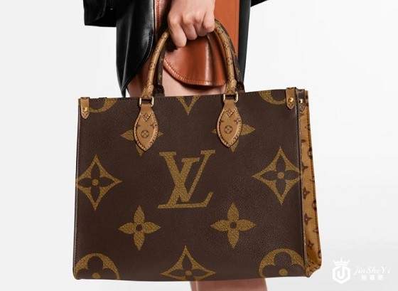 LV经典款回收值钱吗，万元包回收值多少？