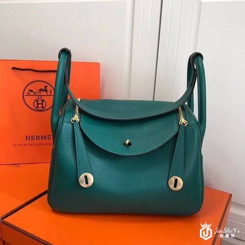 二手奢侈品包包回收价格如何?