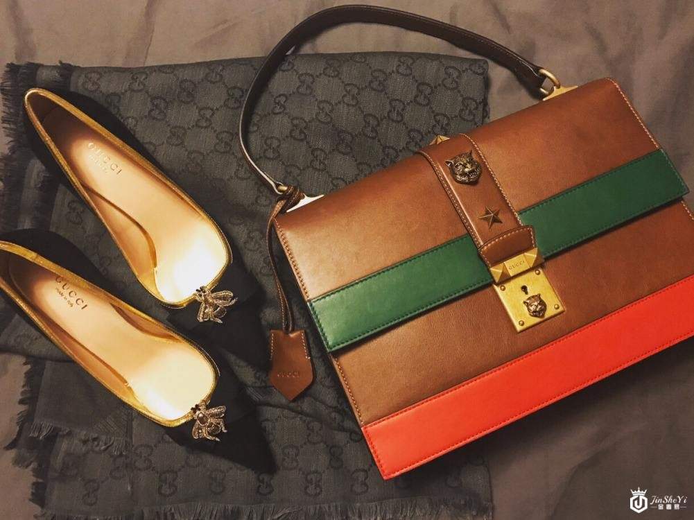 回收旧包包古驰还是LV品牌更好？