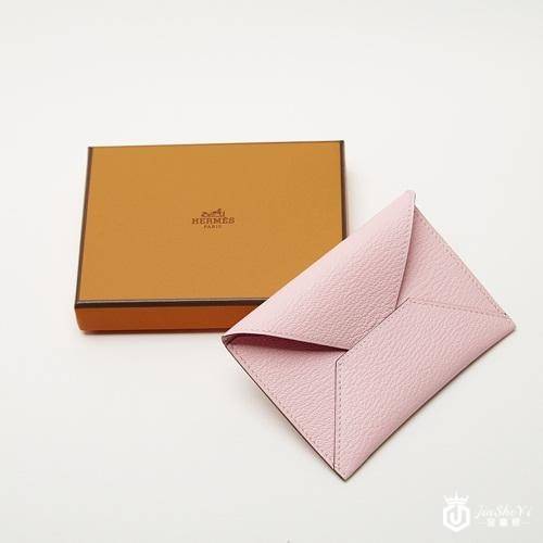 二手包包回收实体店有什么保养清洁包包的小技巧？