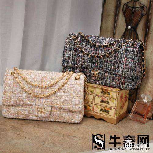 香奈儿包包回收哪些款式好？名包回收看品牌吗？