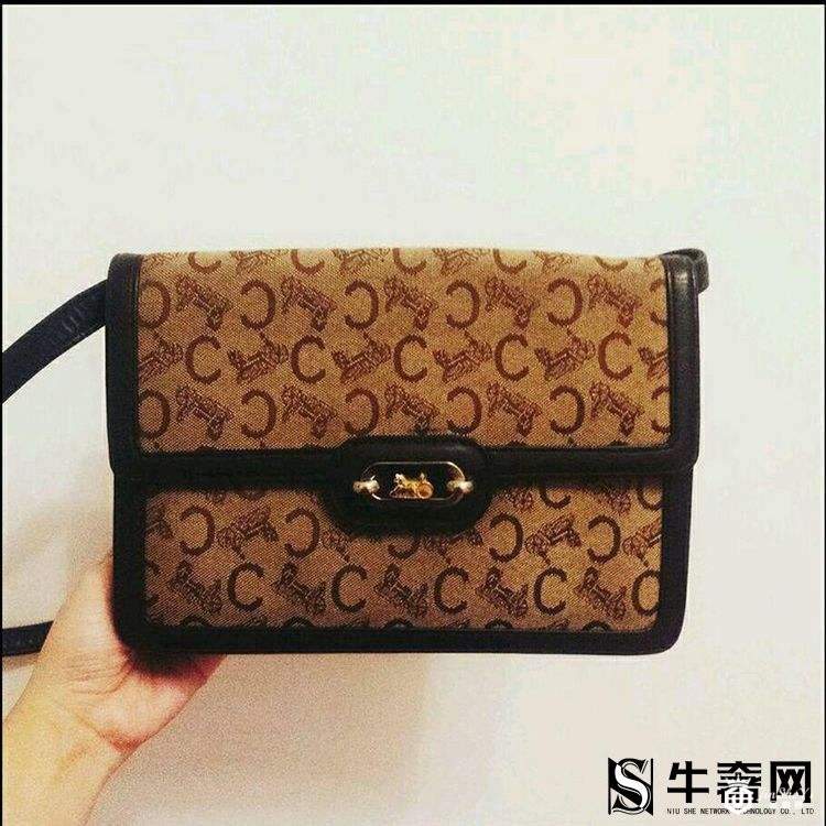 二手包包回收价格很低吗？爱马仕包包回收行情还坚挺吗？