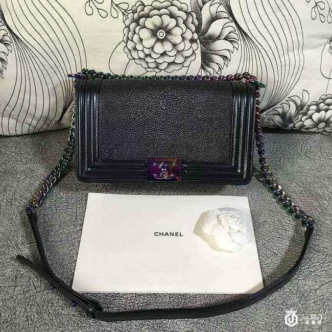 奢侈品回收怎么鉴别真假？哪里可以鉴定呢？