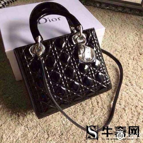 包包回收价格一般多少？迪奥盒子包包回收几折？