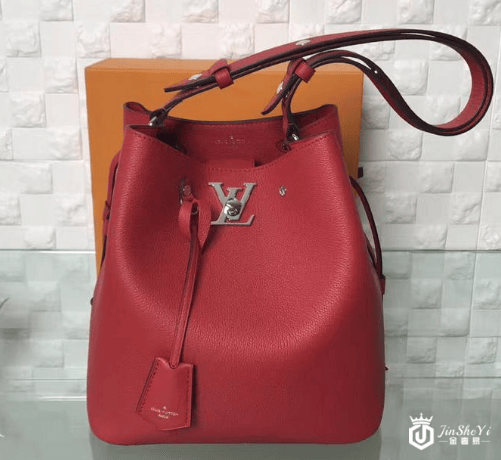 七夕礼物选LV合适吗？这些包包回收价格都高吗？