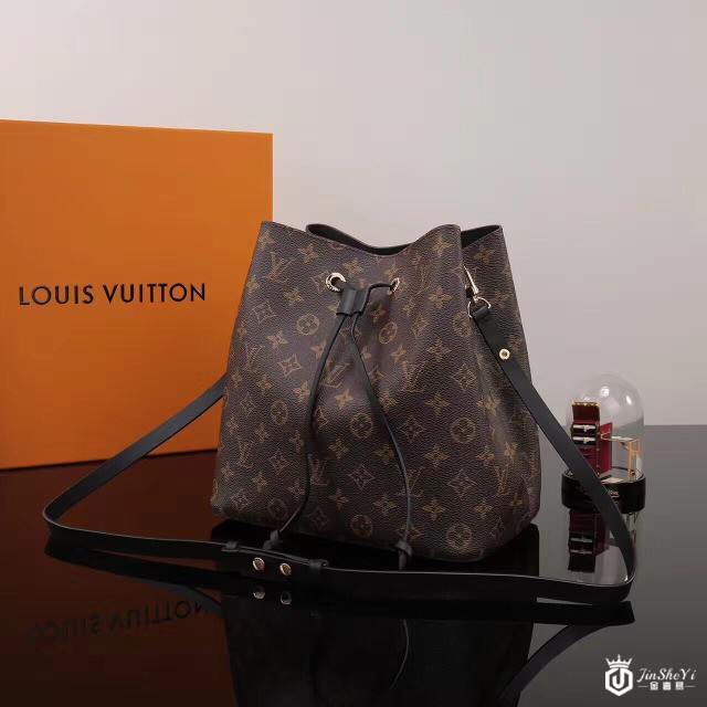 包包回收吗？LV Néonoé系列水桶包回收怎么样？
