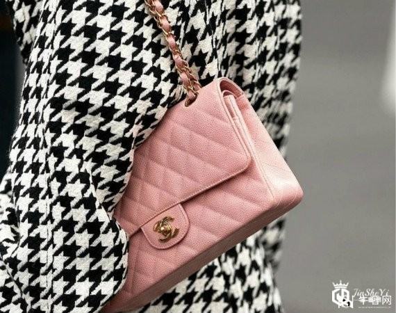 包包回收公司哪家好，香奈儿2.55如何诞生？