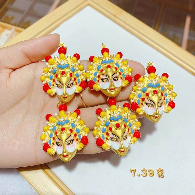 不管什么牌子的黄金回收价都一样吗,不同品牌黄金回收价格一样吗