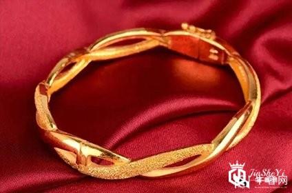 二手黄金首饰回收价格怎么算？