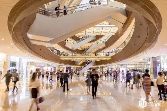 国内奢侈品零售跌至冰点，广州太古汇开业十年来首次下滑