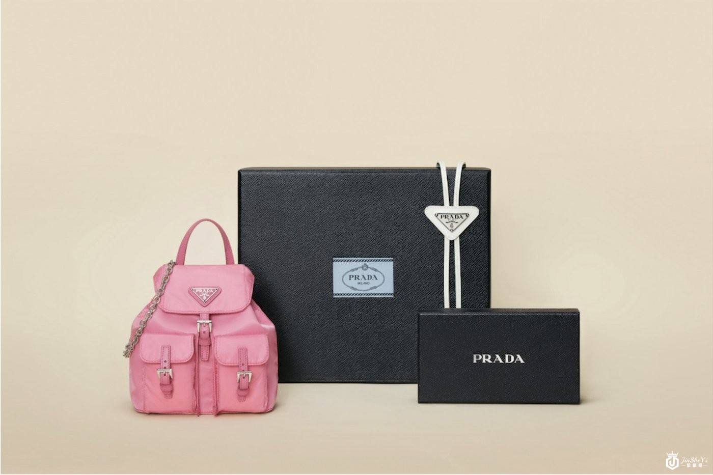 奢饰品转战线上，Prada，miumiu宣布正式入驻天猫