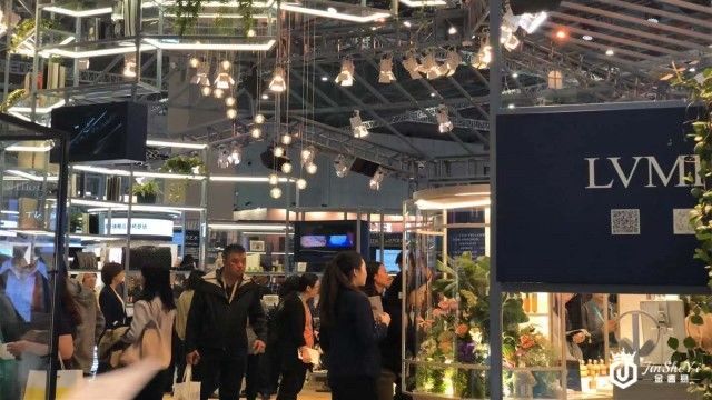 奢侈品巨头齐聚进博会，中国成最大增长市场