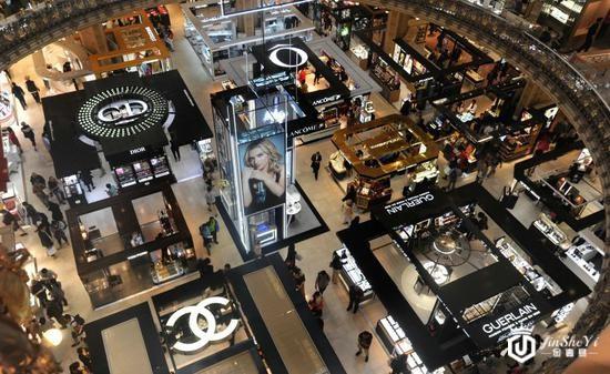"得中国者 得奢侈品天下" 中国买家又"立功"了
