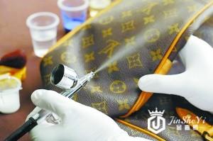 奢侈品鉴定掺水二手电商藏猫腻 买家为"差价"买单