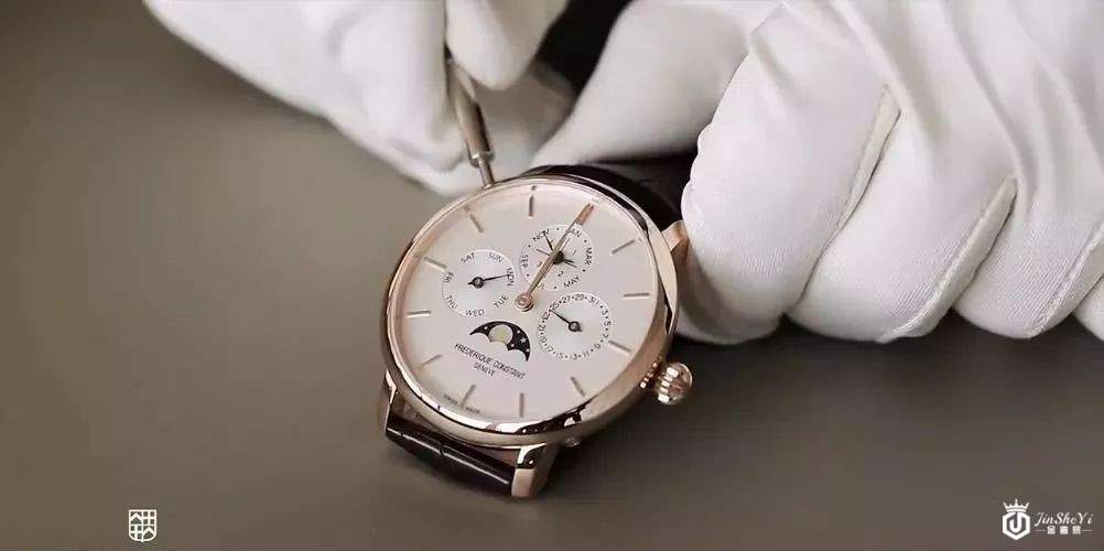 一个接近90后的品牌，小众之选—康斯登腕表Frederique Constant