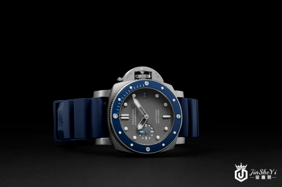 沛纳海SUBMERSIBLE CHRONO潜行系列腕表纪尧姆·内里版