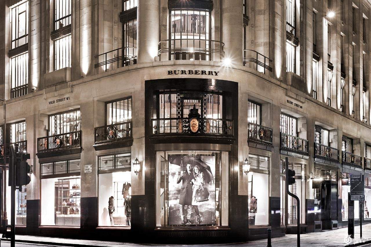 Burberry掉出奢侈品第一梯队 再关了19家直营门店