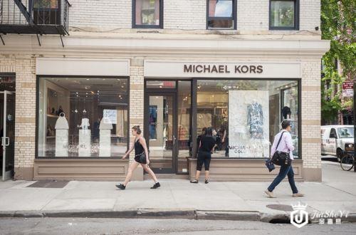 Michael Kors收购Versace 美国奢侈品行业竞争趋于集团化