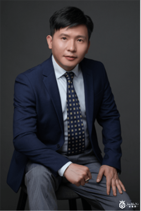 听BILLY DU讲述在奢侈品行业的彪悍发展历程