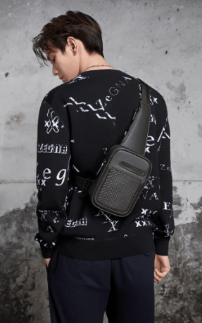 Ermenegildo Zegna 2020冬季Insta-Pack斜跨包来袭 众星演绎意式经典