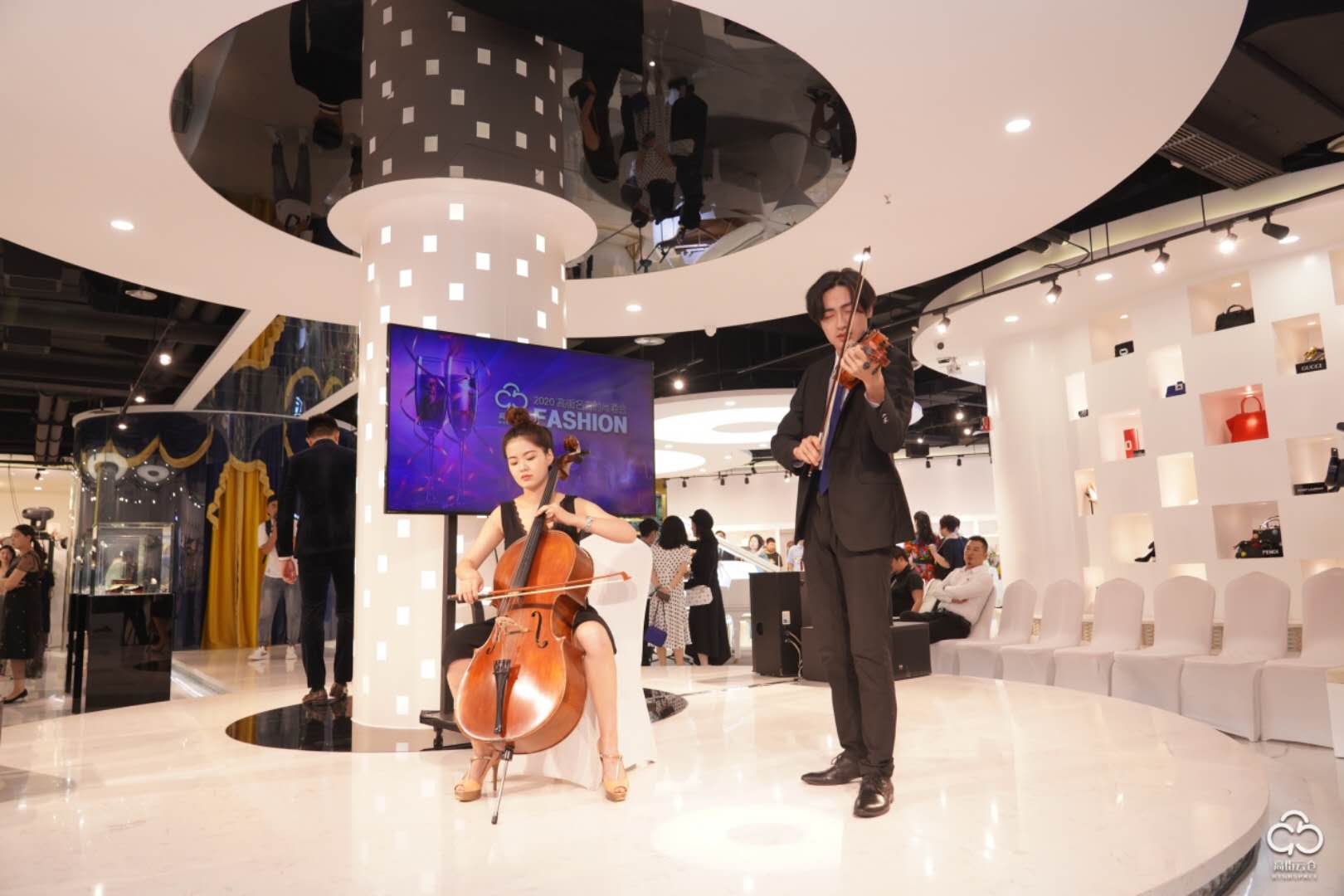 “高街云仓”全国首家奢侈品品鉴中心落户西安曲江