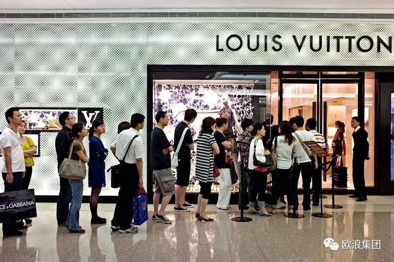 多家奢侈品店纷纷关闭和停产！这些大牌都扛不住了