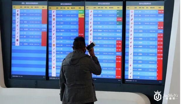 全球的整个奢侈品消费受到了巨大影响