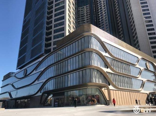 奢侈品受疫情影响缩影：SKP遇冷，日营业额超10亿时代何时重现