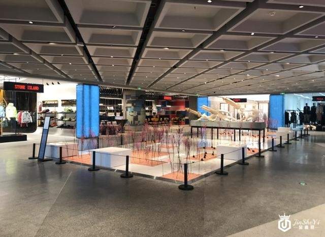 奢侈品受疫情影响缩影：SKP遇冷，日营业额超10亿时代何时重现