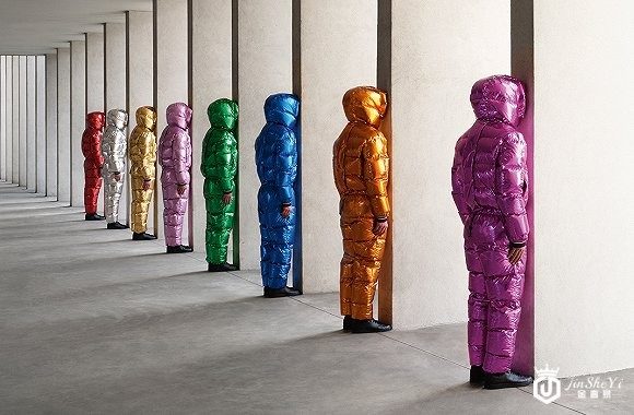 奢侈品巨头抢夺战继续，传Gucci母公司盯上Moncler