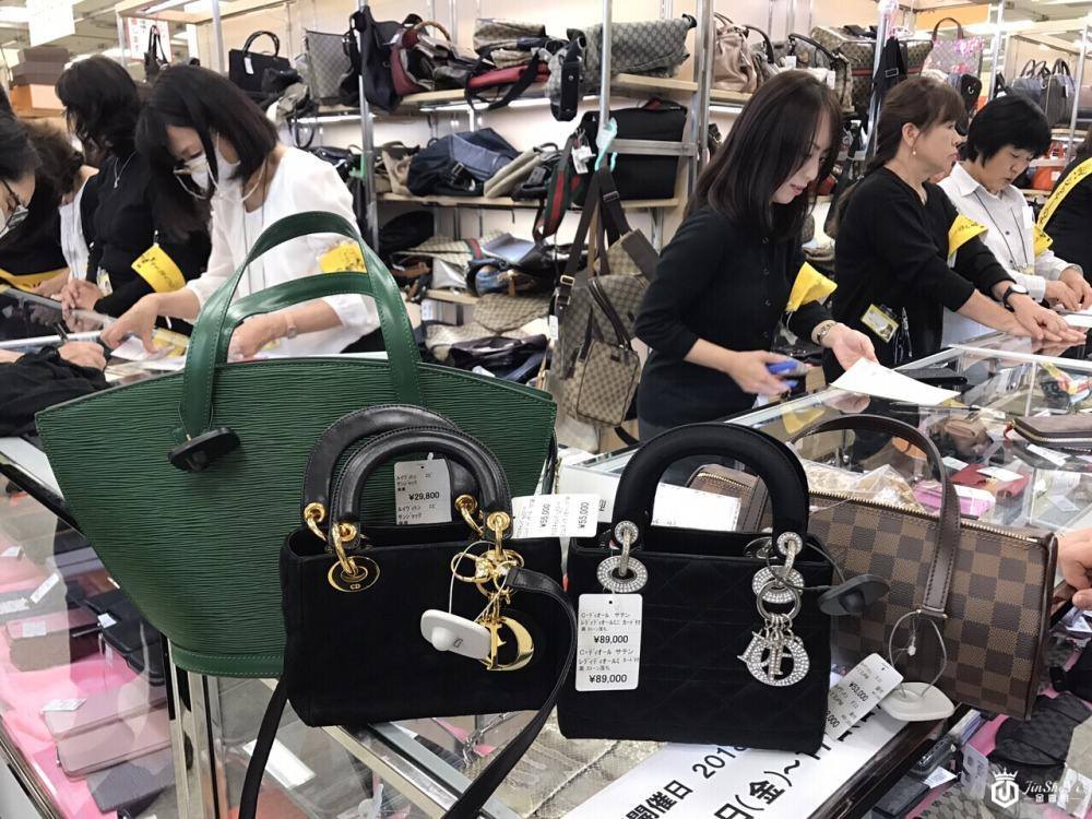 二手奢侈品市场，离井喷式爆发还有多远？