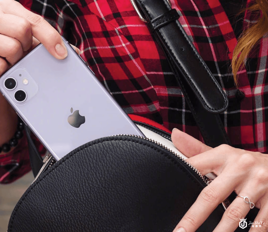 iPhone成为奢侈品，设计师表示，苹果手机更像是奢华手表！
