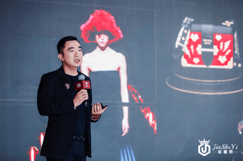 京东11.11首度揭秘：电商如何从奢侈品禁词到战略合作伙伴