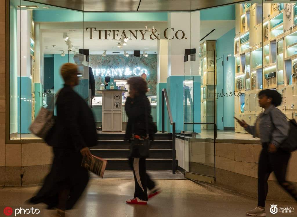 中国游客减少致销量大减，美奢侈品商欲巩固对华投资