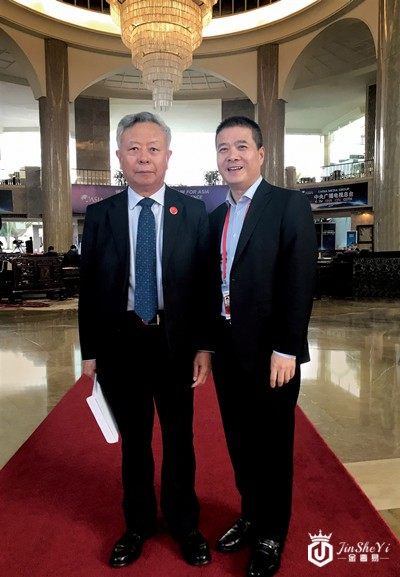 雷诺表博鳌·鼎智系列全新腕表亮相博鳌亚洲论坛